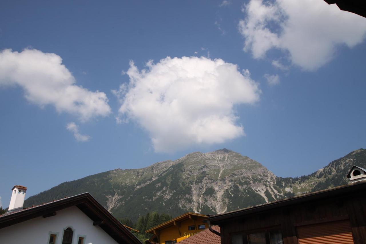 Apartamento Ausfernerhof Berwang Exterior foto